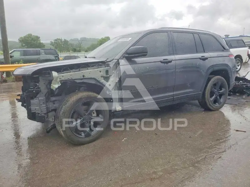 2023 Jeep CHEROKEE фото