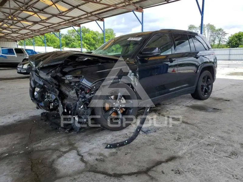 2023 Jeep CHEROKEE фото