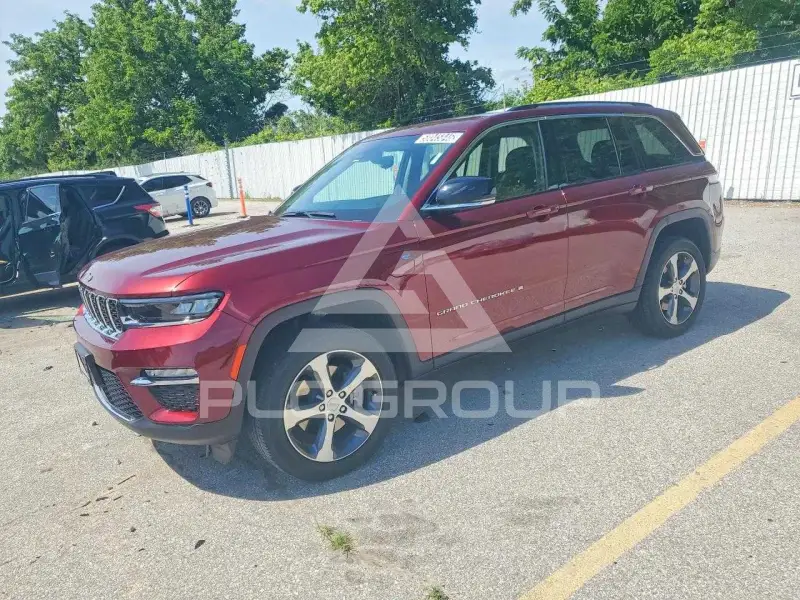 2023 Jeep CHEROKEE фото