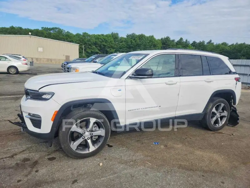 2023 Jeep Grand Cherokee фото