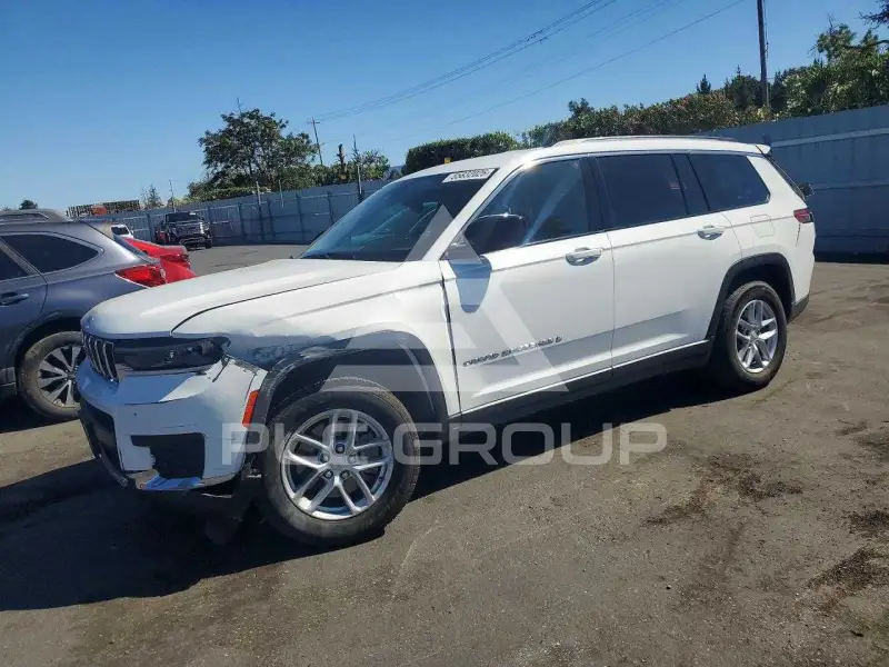 2023 Jeep CHEROKEE photo