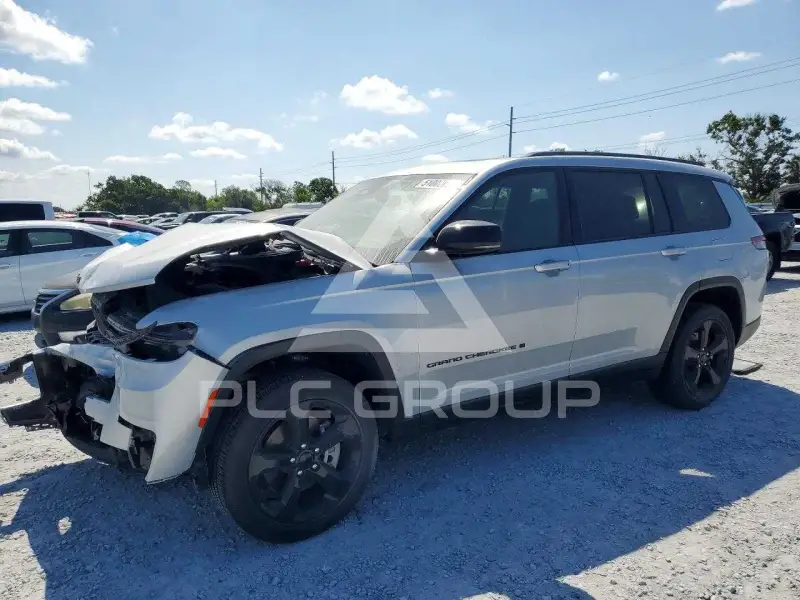 2023 Jeep CHEROKEE фото