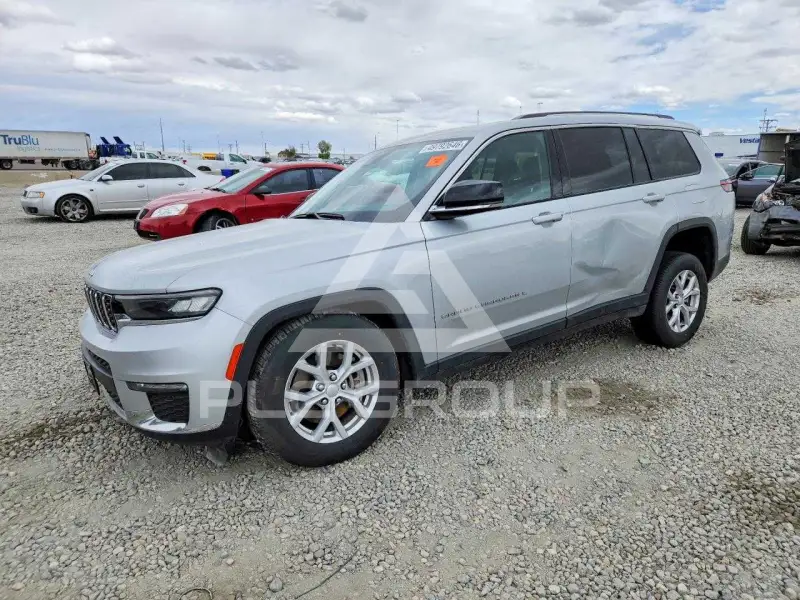 2023 Jeep CHEROKEE photo