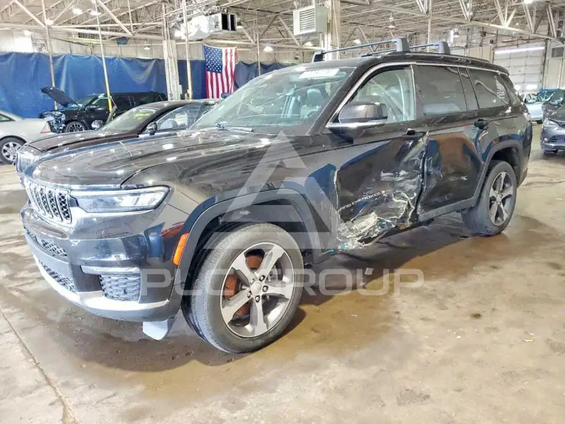 2023 Jeep CHEROKEE фото