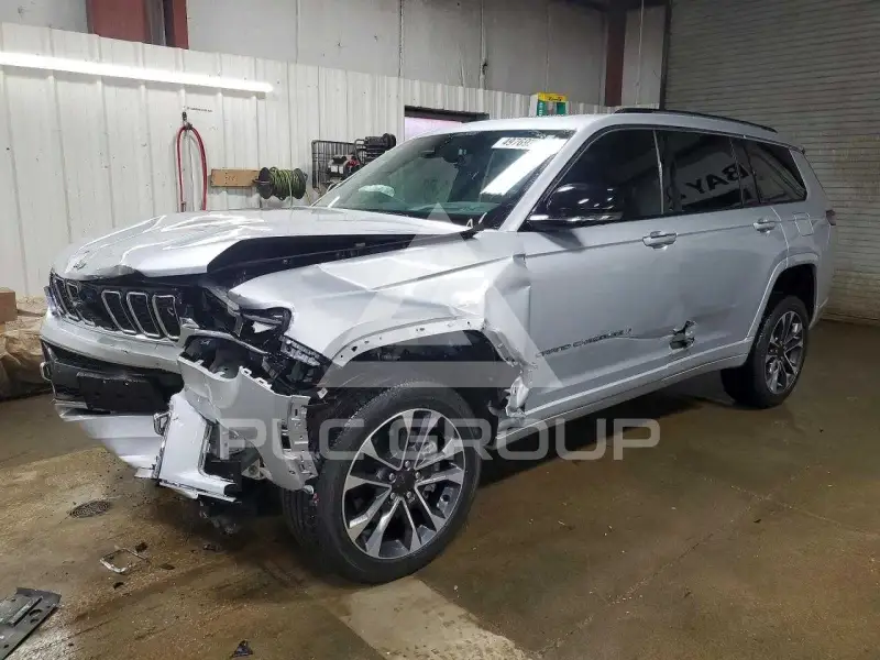 2023 Jeep CHEROKEE photo