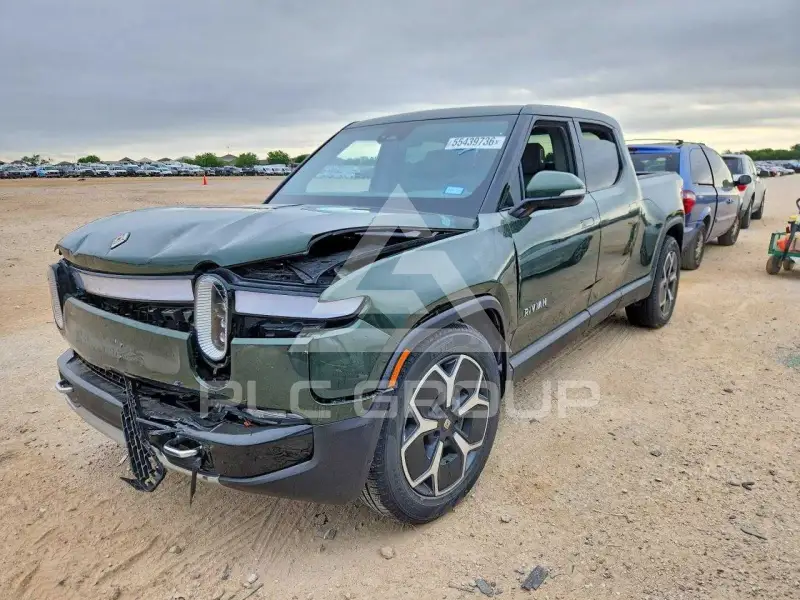 2023 Rivian R1T фото