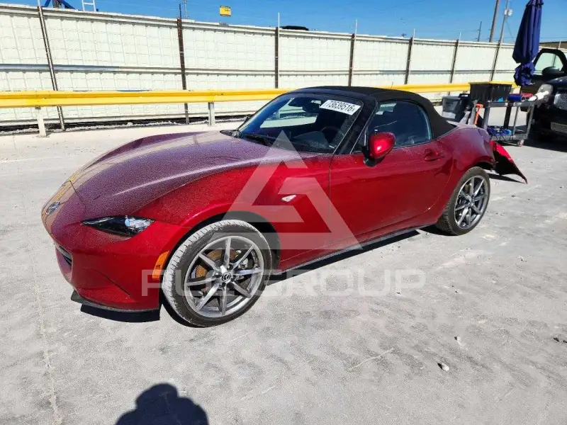 2023 Mazda MX-5 фото