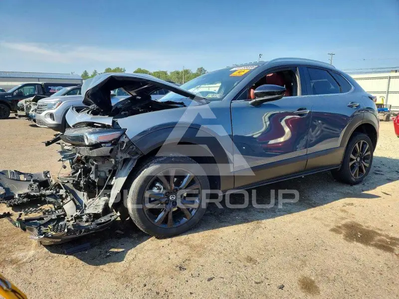 2023 Mazda CX-3 фото