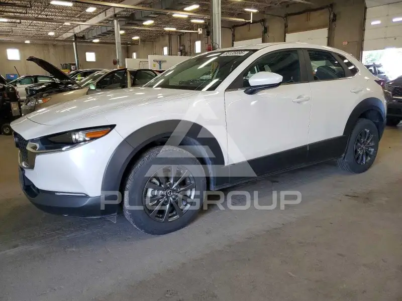 2023 Mazda CX-3 фото
