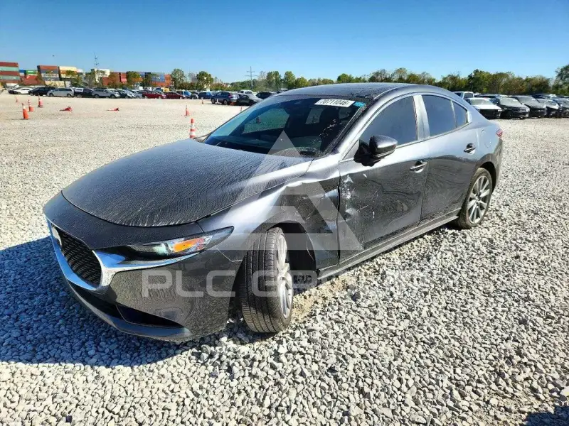 2023 Mazda 3 photo