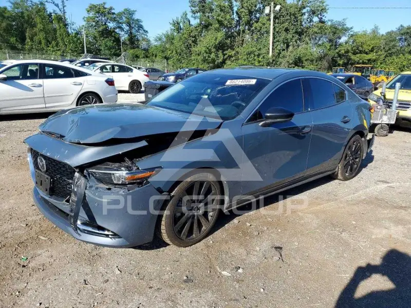 2023 Mazda 3 фото