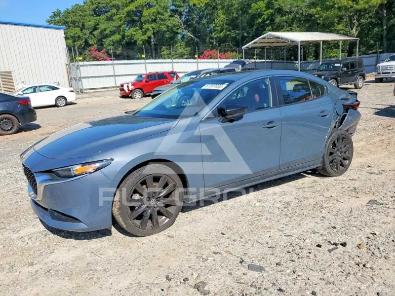 2023 Mazda 3 photo