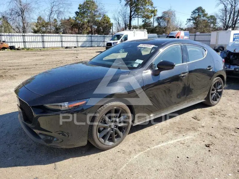 2023 Mazda 3 фото
