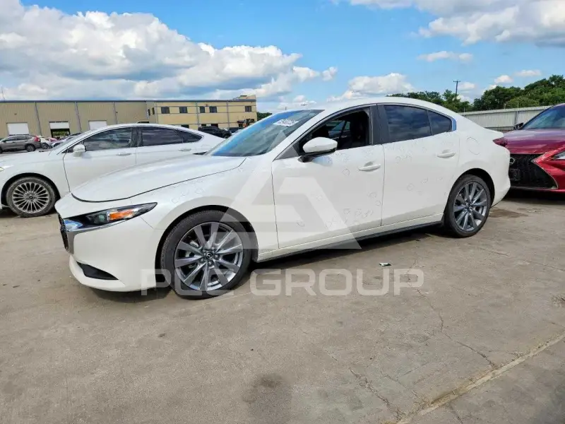 2023 Mazda 3 фото