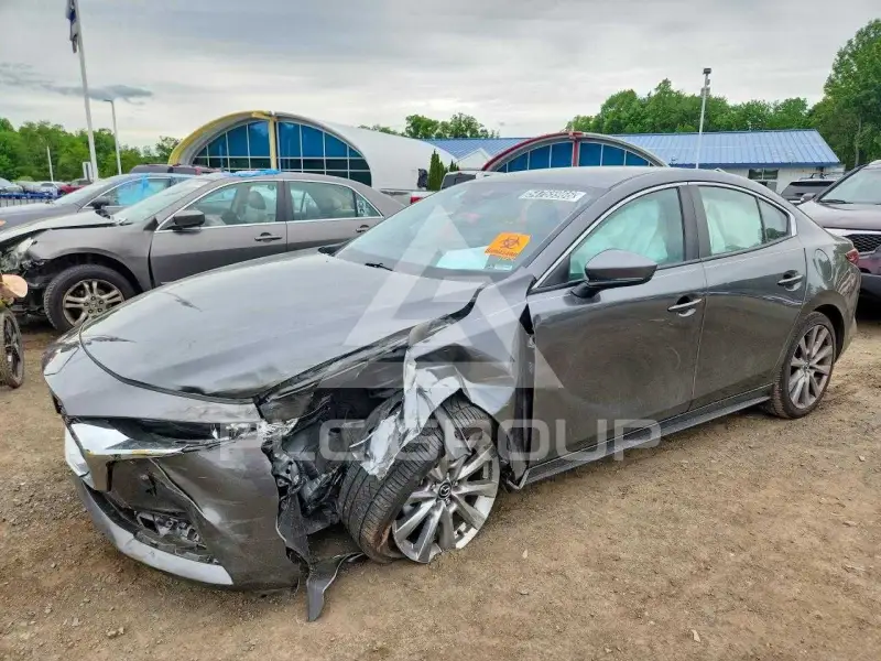 2023 Mazda 3 фото