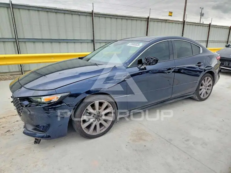 2023 Mazda 3 фото