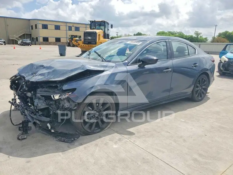 2023 Mazda 3 фото