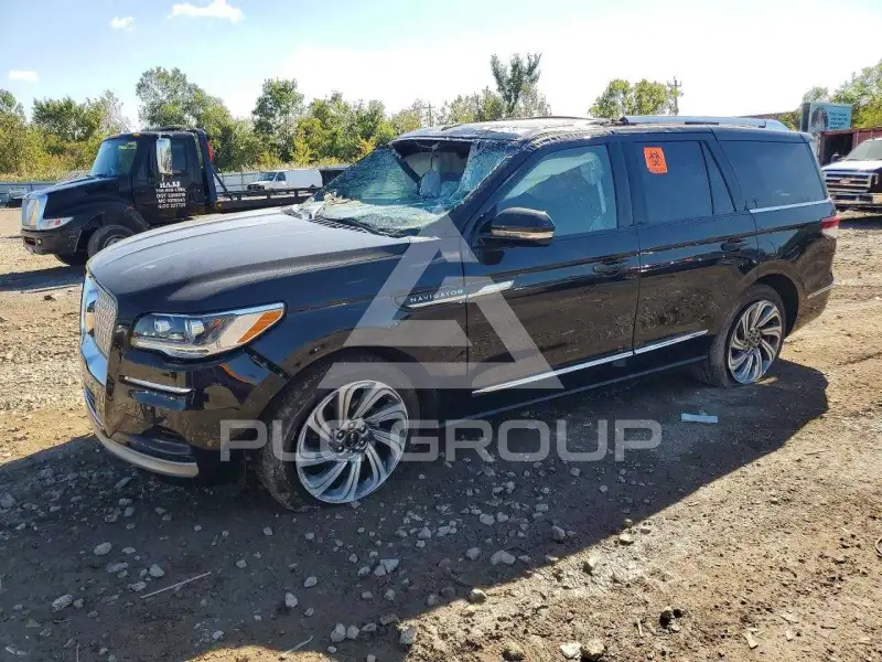 2023 Lincoln NAVIGATOR фото