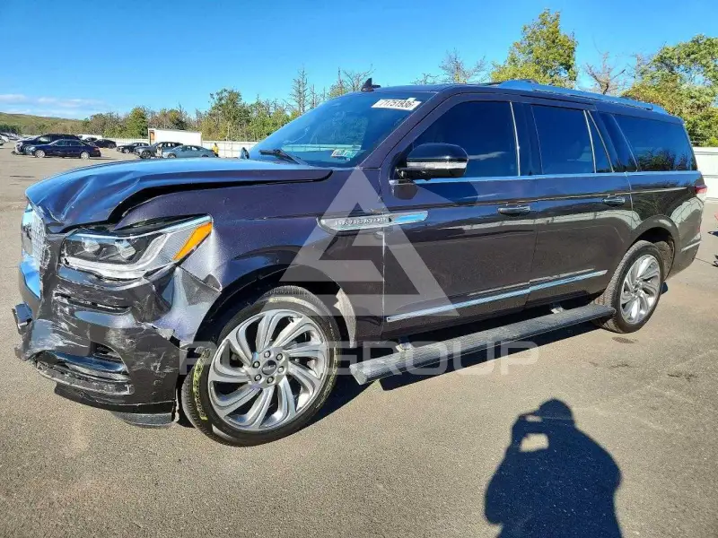 2023 Lincoln NAVIGATOR фото