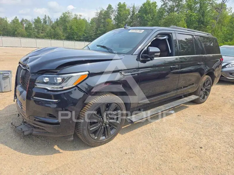 2023 Lincoln NAVIGATOR фото