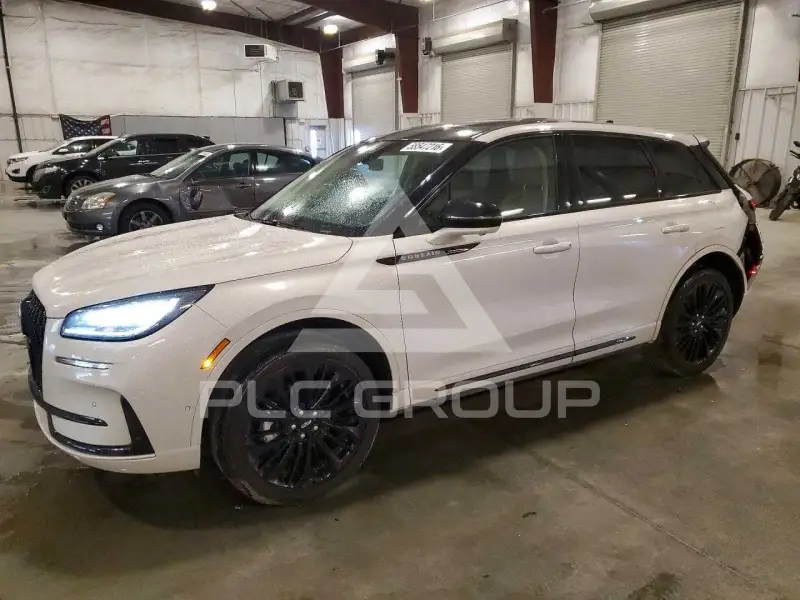 2023 Lincoln CORSAIR photo