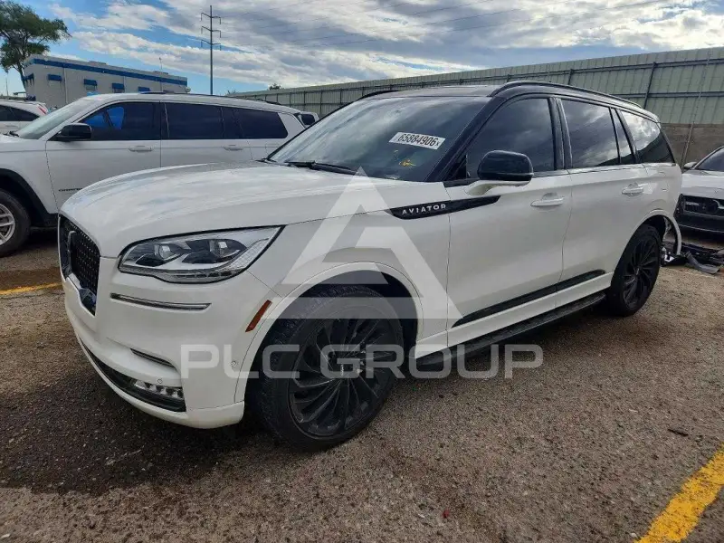 2023 Lincoln AVIATOR photo