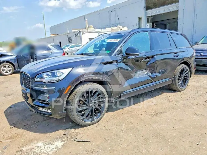 2023 Lincoln AVIATOR photo