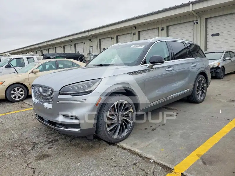 2023 Lincoln AVIATOR photo