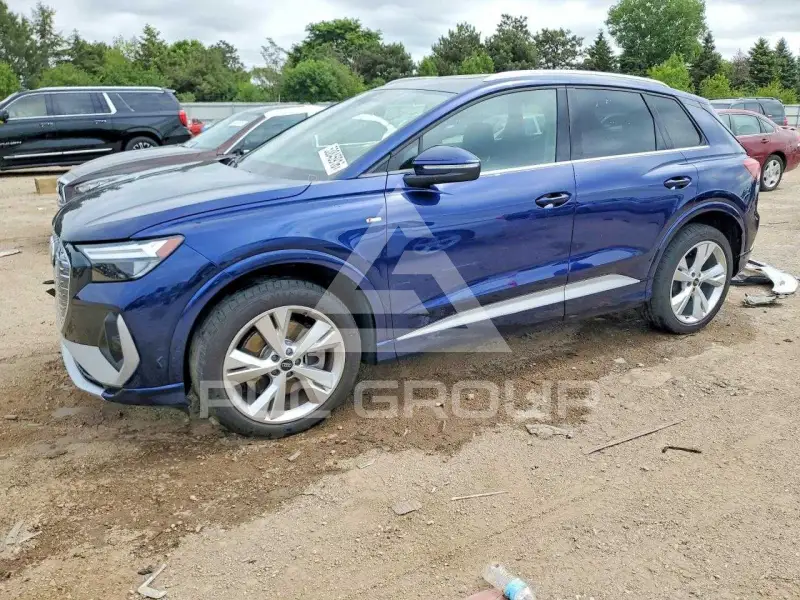 2023 Audi E-TRON photo