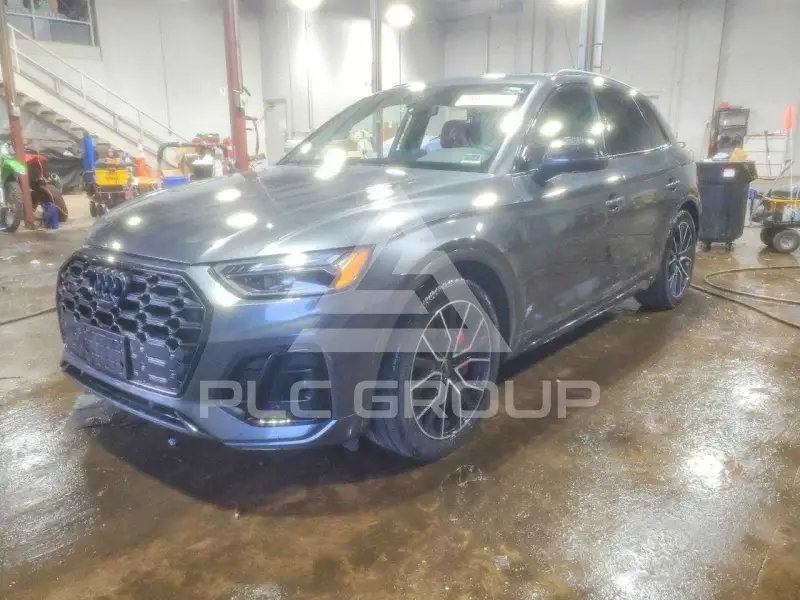 2023 Audi SQ5 фото