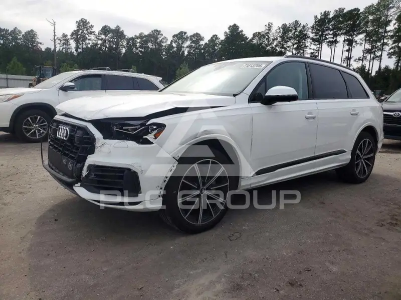 2023 Audi Q7 photo