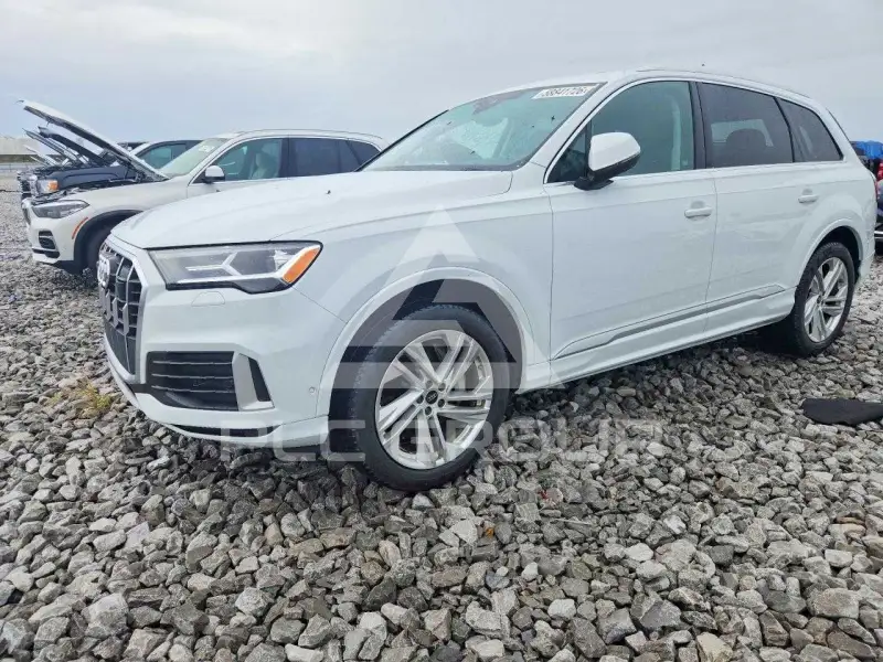 2023 Audi Q7 фото
