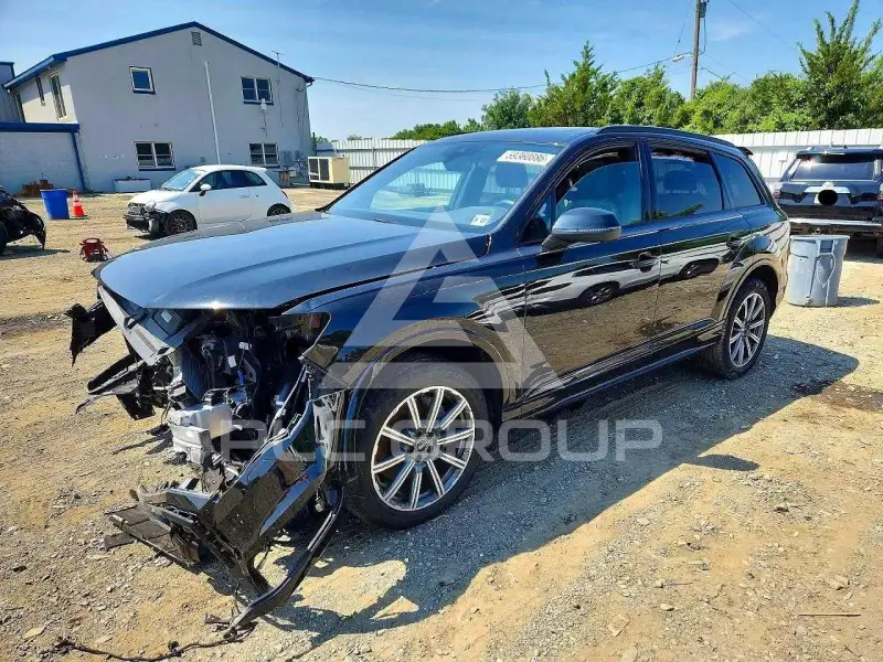 2023 Audi Q7 фото