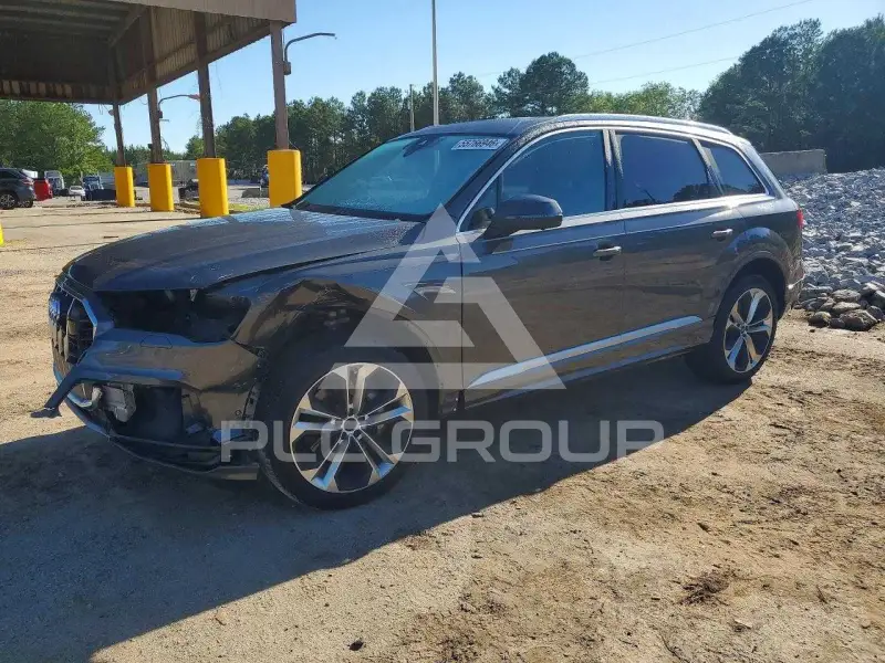 2023 Audi Q7 photo