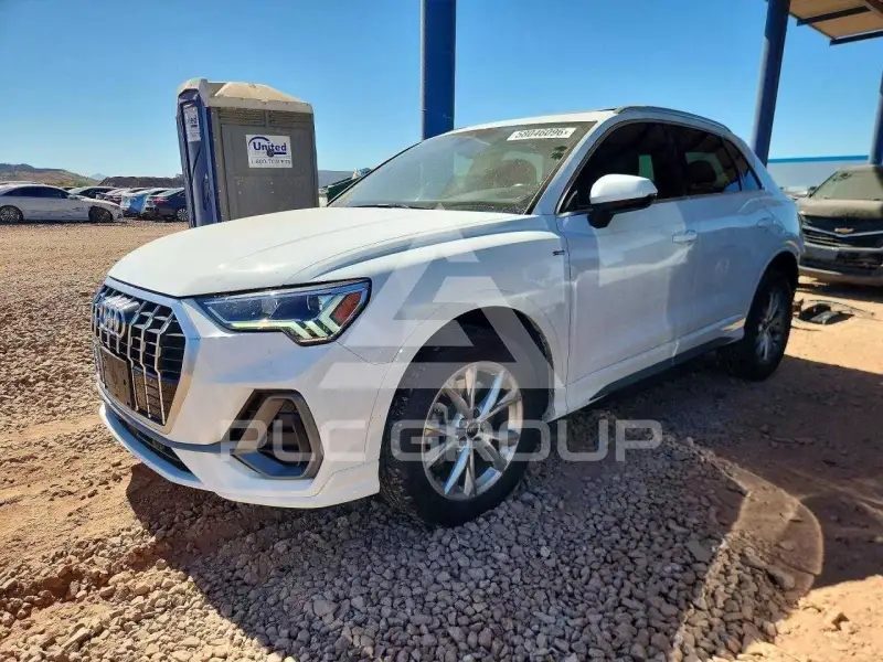 2023 Audi Q3 photo