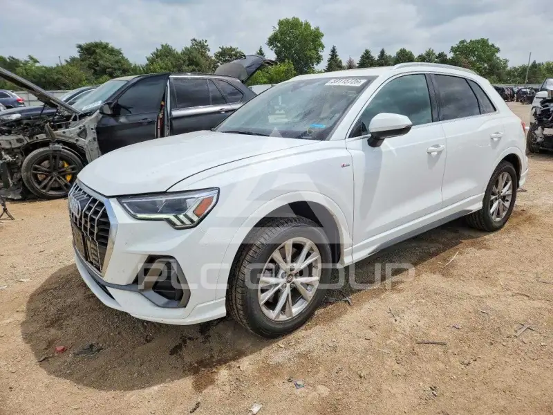 2023 Audi Q3 photo