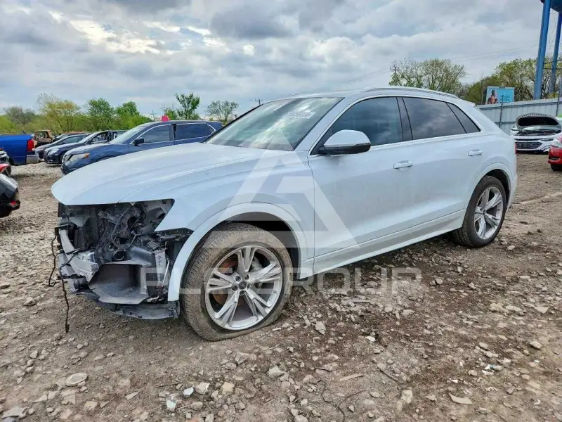 2023 Audi Q8 photo