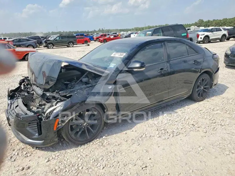 2023 Cadillac CT4 фото