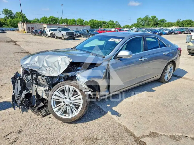 2023 Cadillac CT4 фото