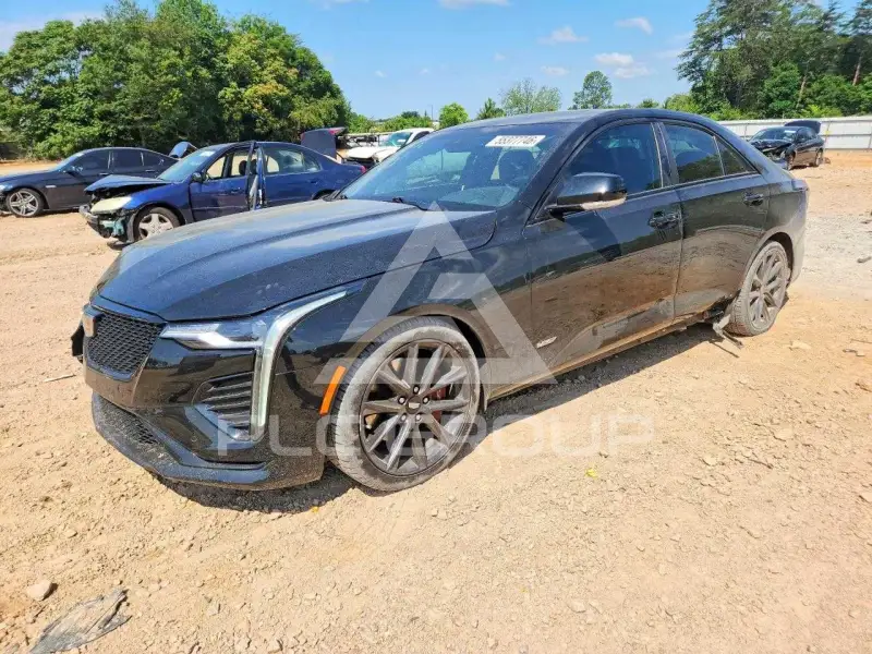 2023 Cadillac CT4 photo
