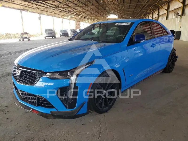 2023 Cadillac CT4 фото