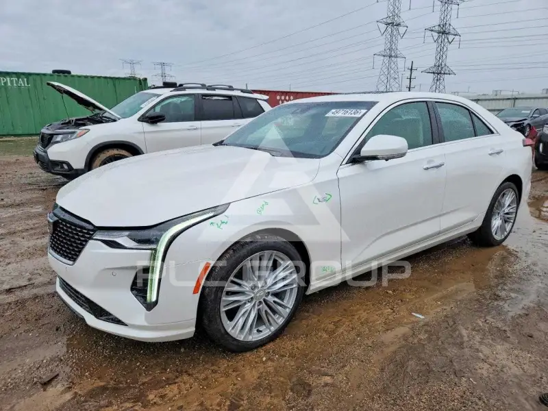 2023 Cadillac CT4 фото