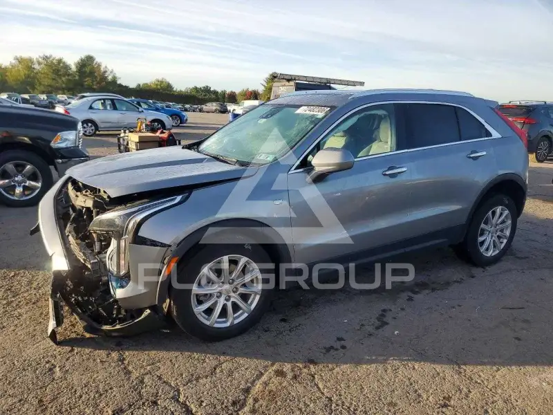 2023 Cadillac XT4 фото