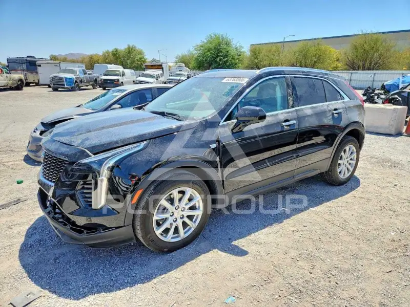 2023 Cadillac XT4 фото