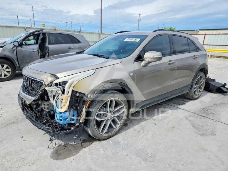 2023 Cadillac XT4 photo