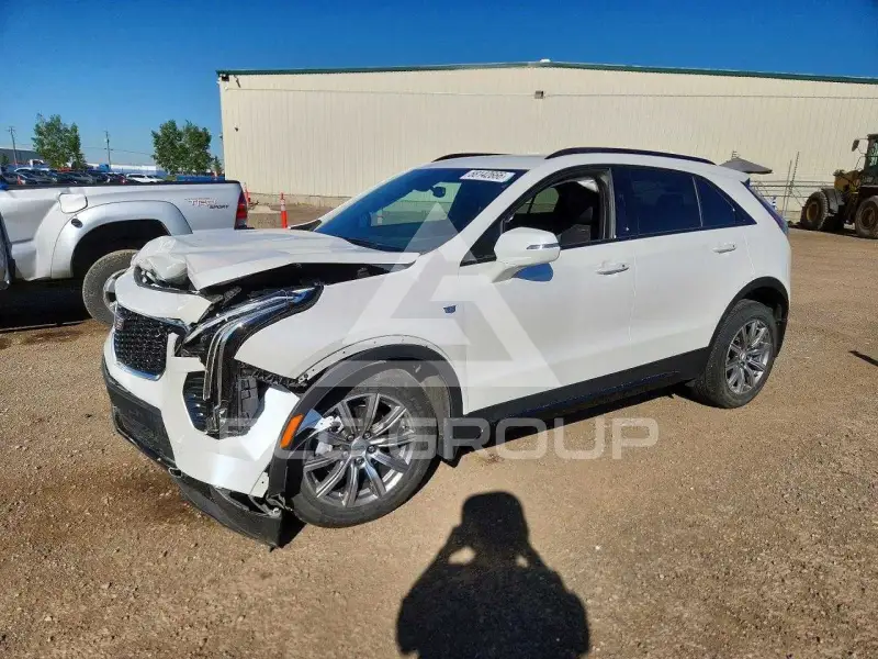 2023 Cadillac XT4 photo