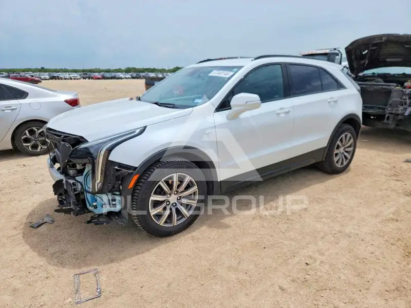 2023 Cadillac XT4 фото