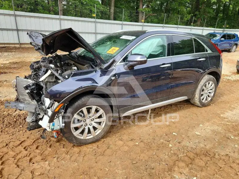 2023 Cadillac XT4 фото