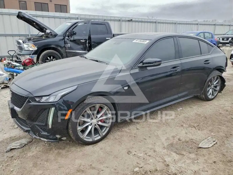 2023 Cadillac CT5 photo