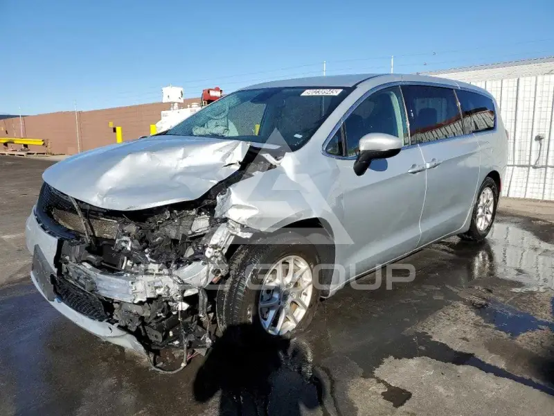 2023 Chrysler Pacifica фото